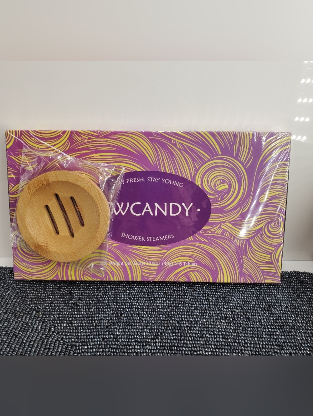 SWCANDY Aromatherapy Shower Steamers 8-Piece Gift Set with wooden draining dish